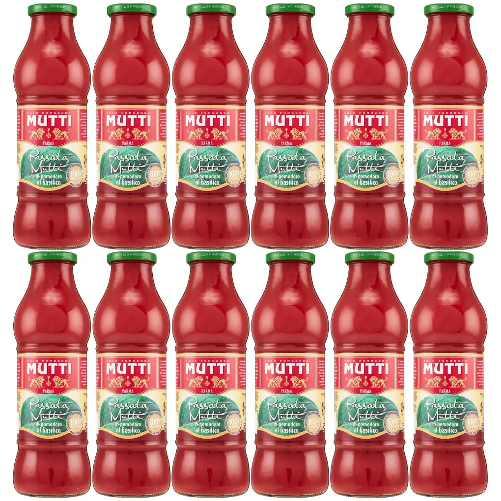 Mutti Tomato Passata with Basil – 100% Italian Tomatoes – Tomato Sauce in Glass Bottles – 12 x 700g